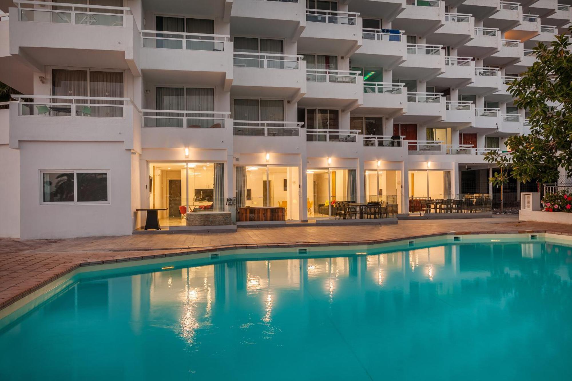 Ponderosa Next To The Pool With Big Terraces Close To The And Siam Park Appartamento Playa Feñabe