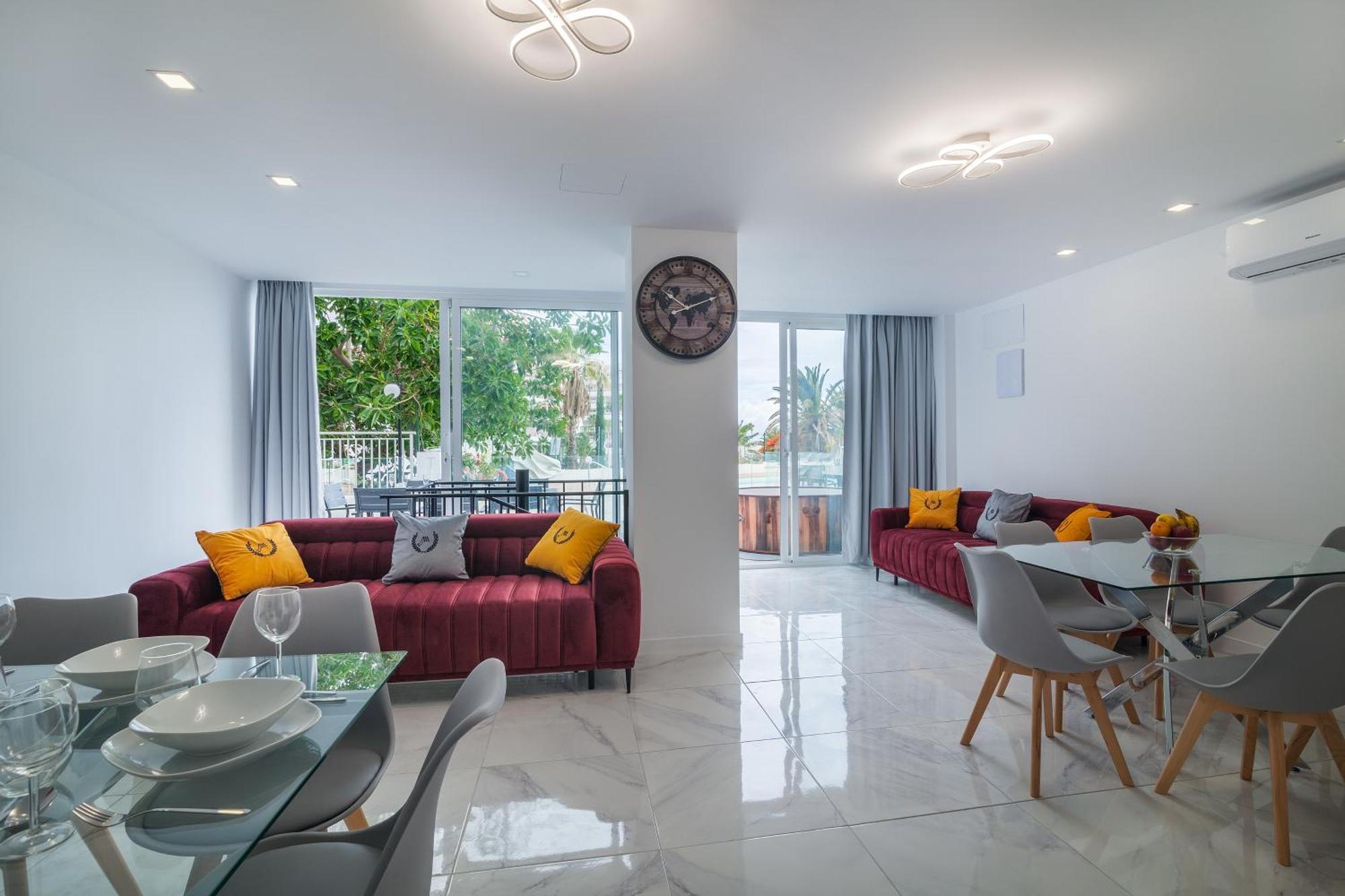 Appartamento Ponderosa Next To The Pool With Big Terraces Close To The And Siam Park