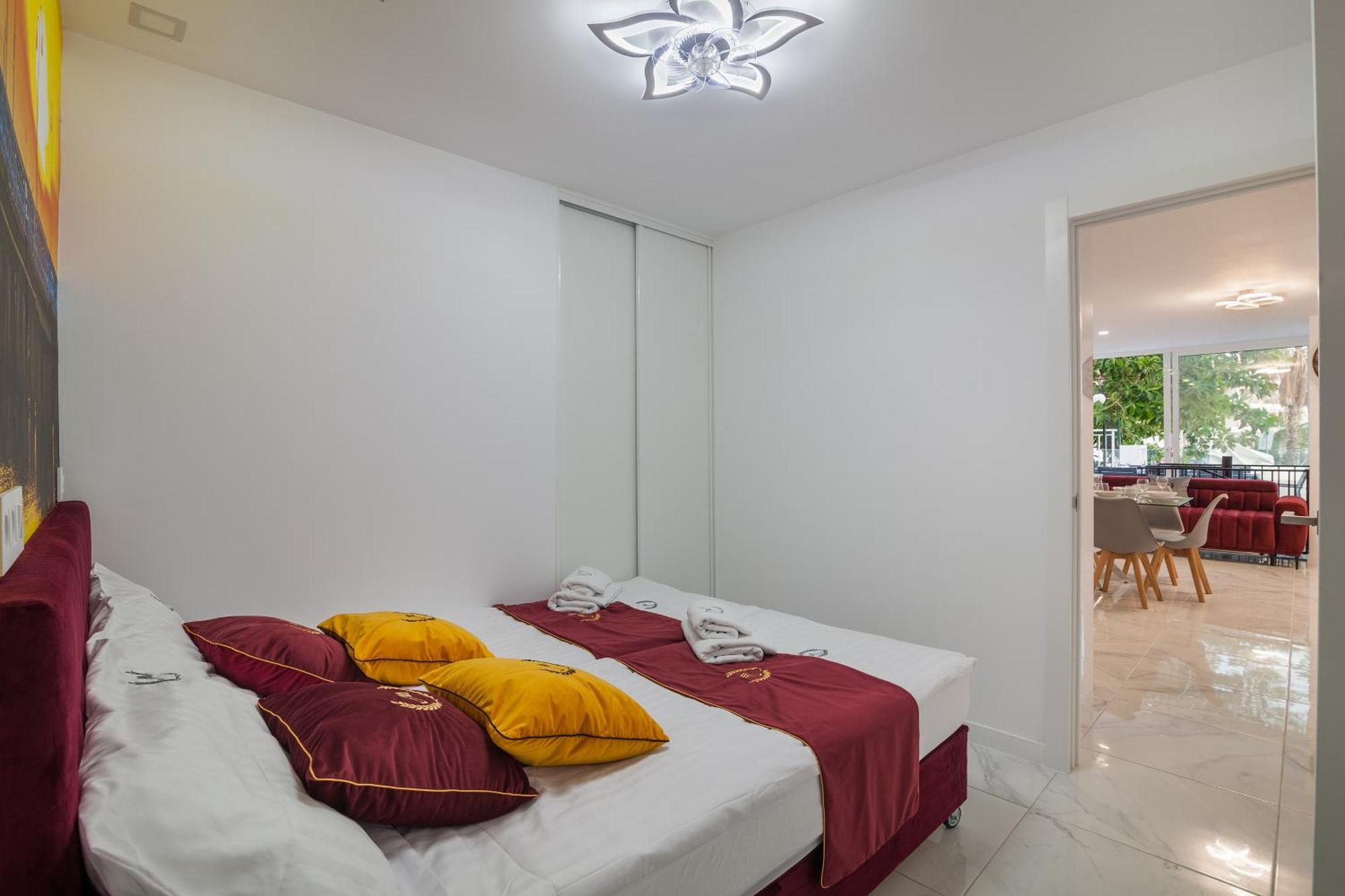 Appartamento Ponderosa Next To The Pool With Big Terraces Close To The And Siam Park *