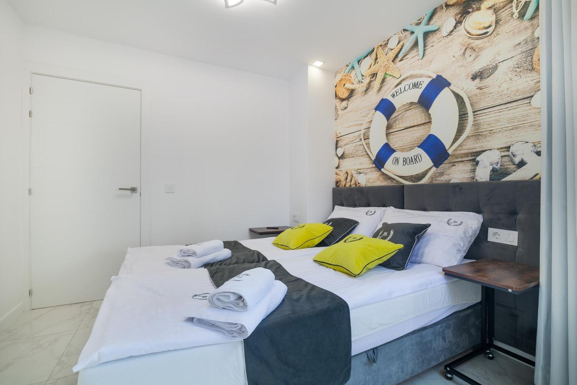Ponderosa Next To The Pool With Big Terraces Close To The And Siam Park Appartamento Playa Feñabe